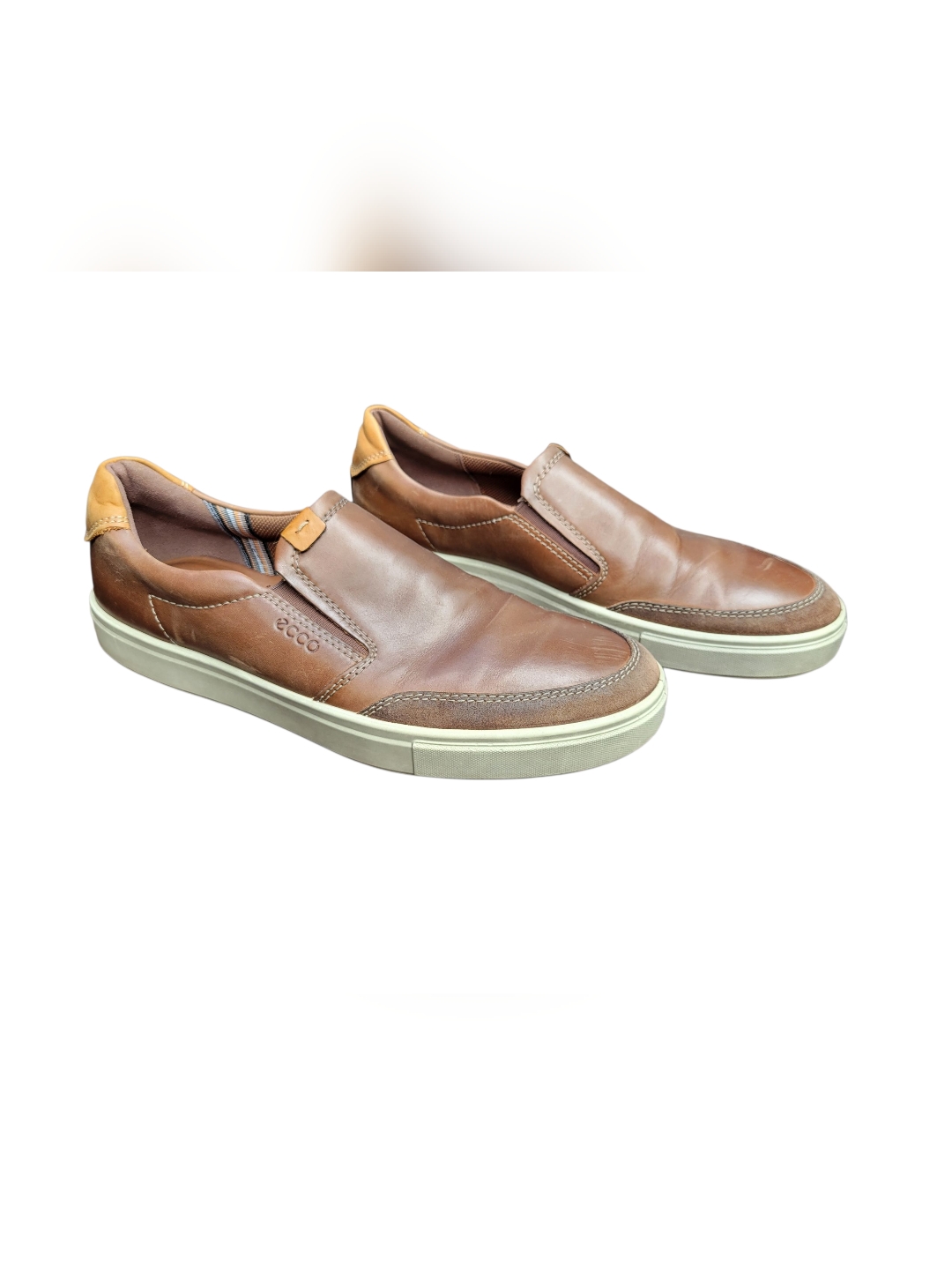 Ecco Men’s Brown Leather Slip-On Sneakers With Tan Heel Tab